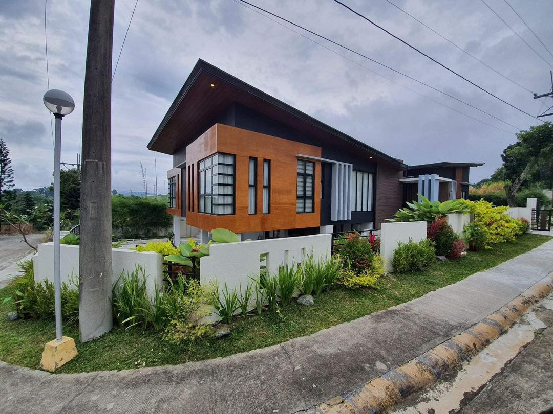 Unveiling a Beautiful Home for Sale in Tagaytay photo 2
