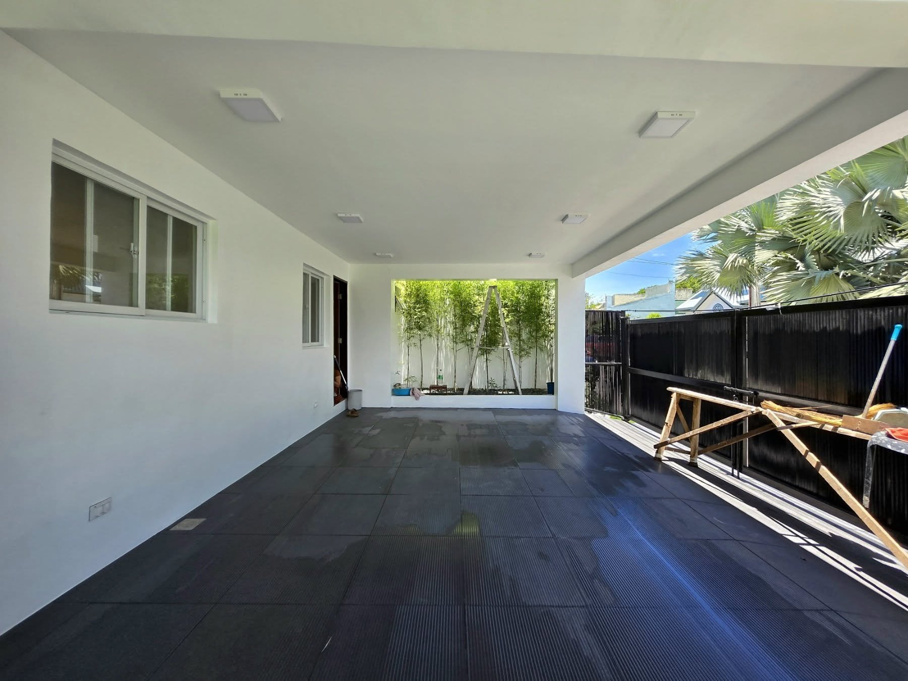 Snatch this Newly Renovated 4-Bedroom Home in BF Homes photo 5