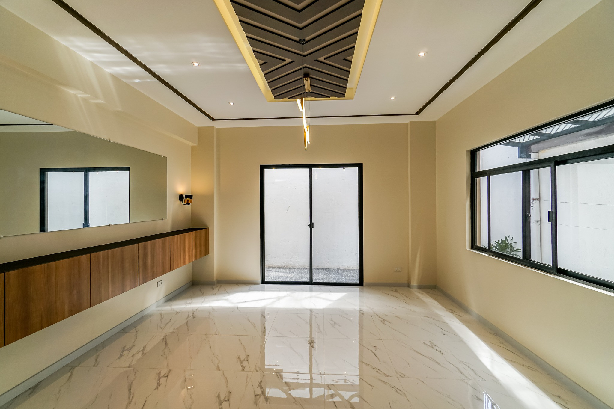 2 Storey Modern House and Lot for Sale in BF Resort Village, Las Pinas City photo 5