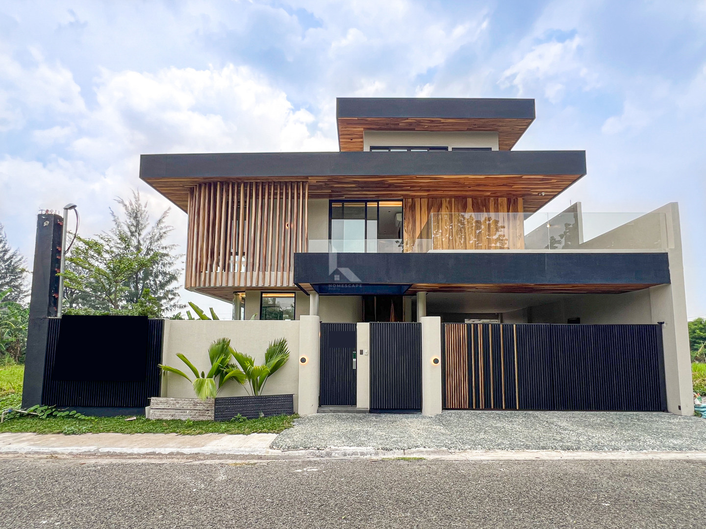 Sophisticated Modern Contemporary House and Lot For Sale photo 1