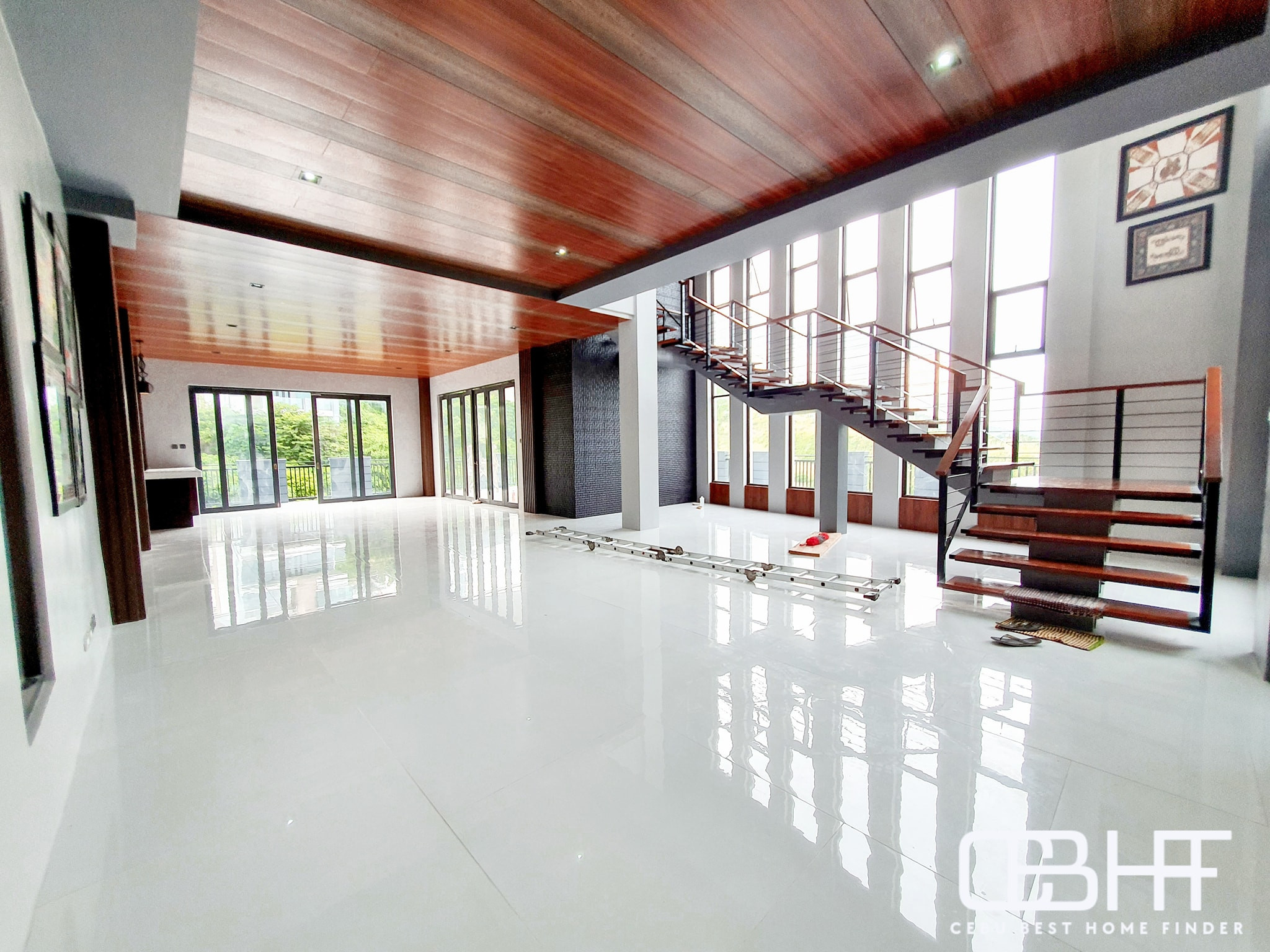 Modern Overlooking House for Sale in South Hills Labangon Cebu City photo 1