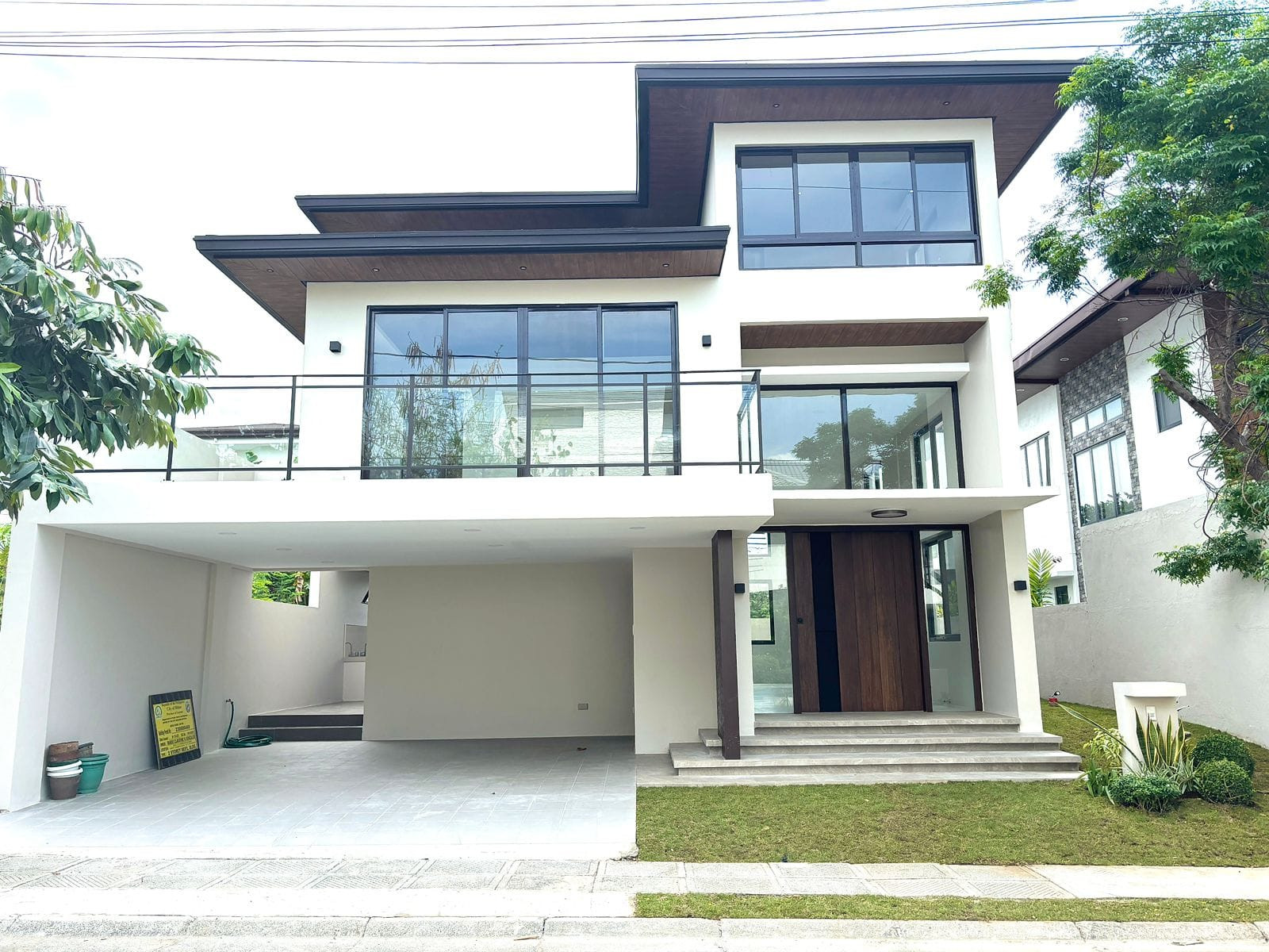 Own this Brand-New Multi-Level Home in Verdana Homes photo 1