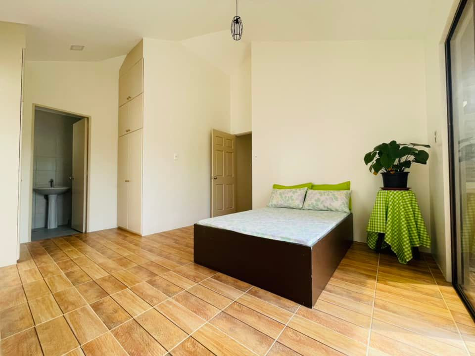 House For Sale 5 Bedroom in Greenwoods Pasig photo 5