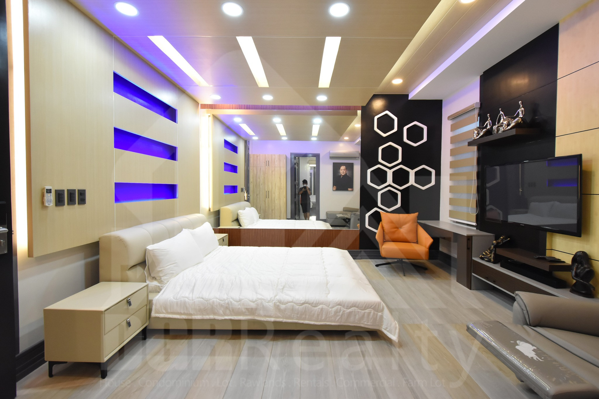 THE IRON MAN HOUSE IN PAMPANGA photo 4