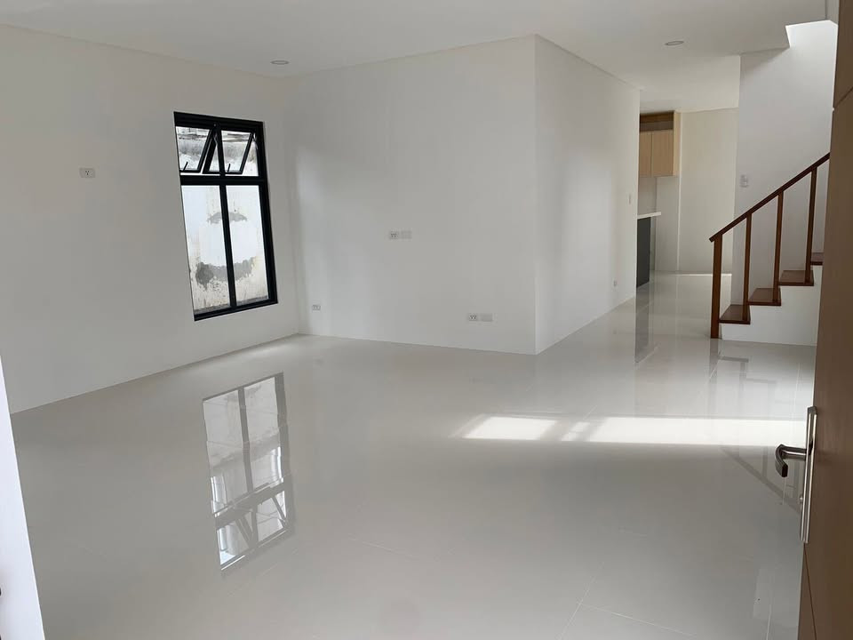 Brand New 4 Bedroom House and Lot for Sale photo 3