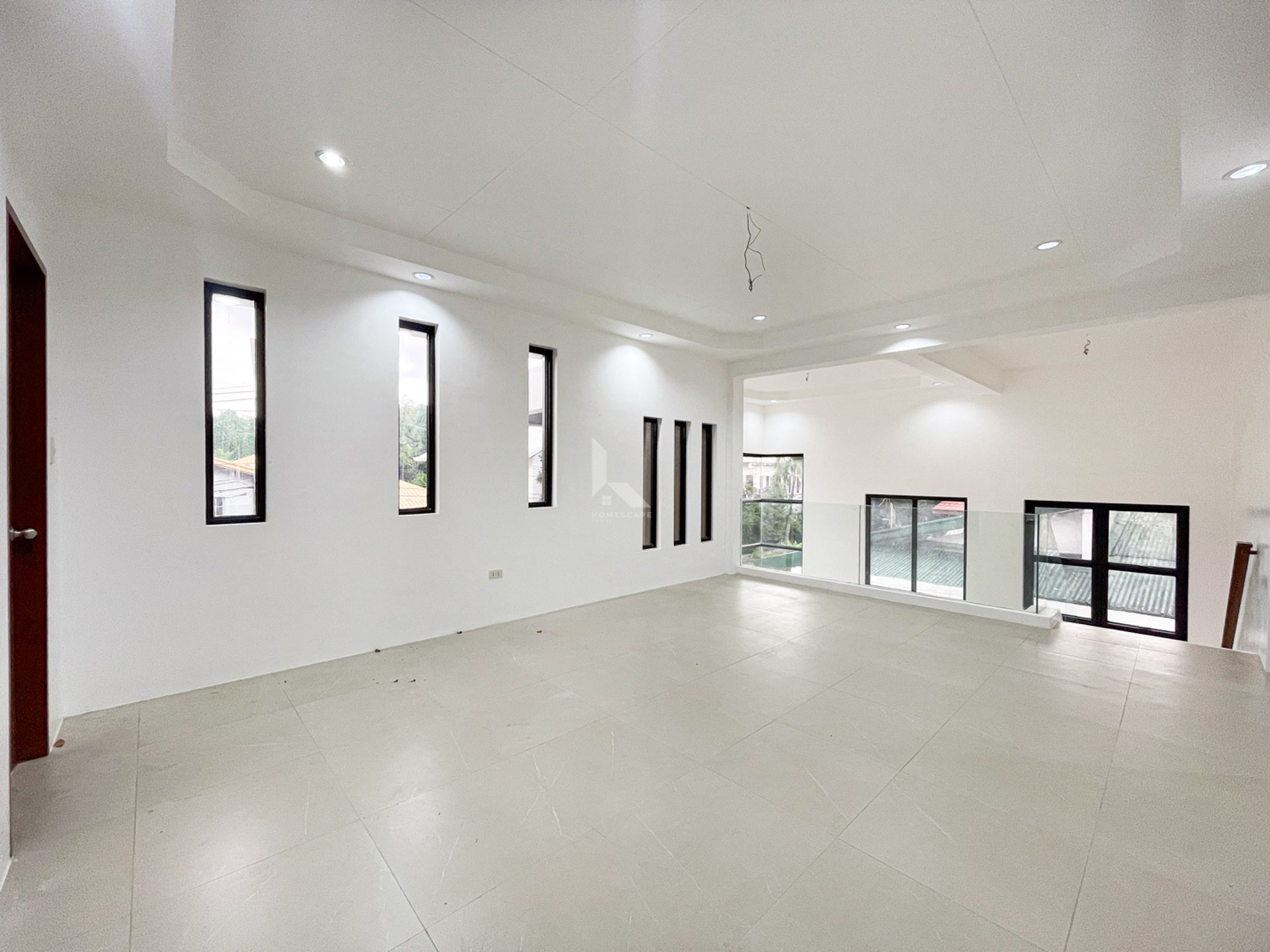 Elegant Modern Contemporary House and Lot in Marcelo Green Village photo 4