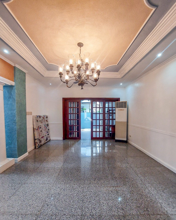2 Storey House and Lot in Greenwoods, Pasig City photo 3