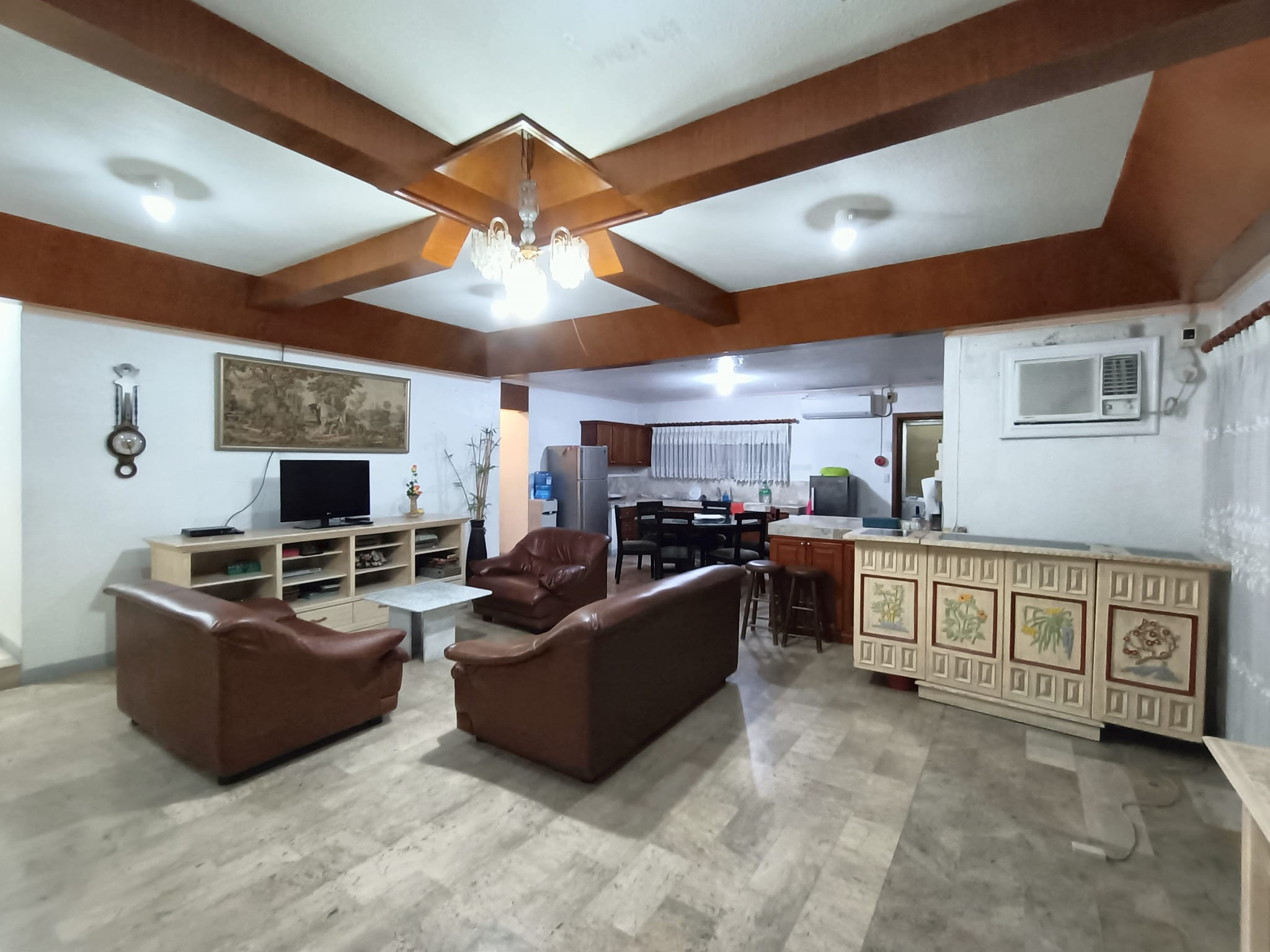 Classic Bungalow for Sale in an exclusive subd. in Angeles City, Pampanga photo 2