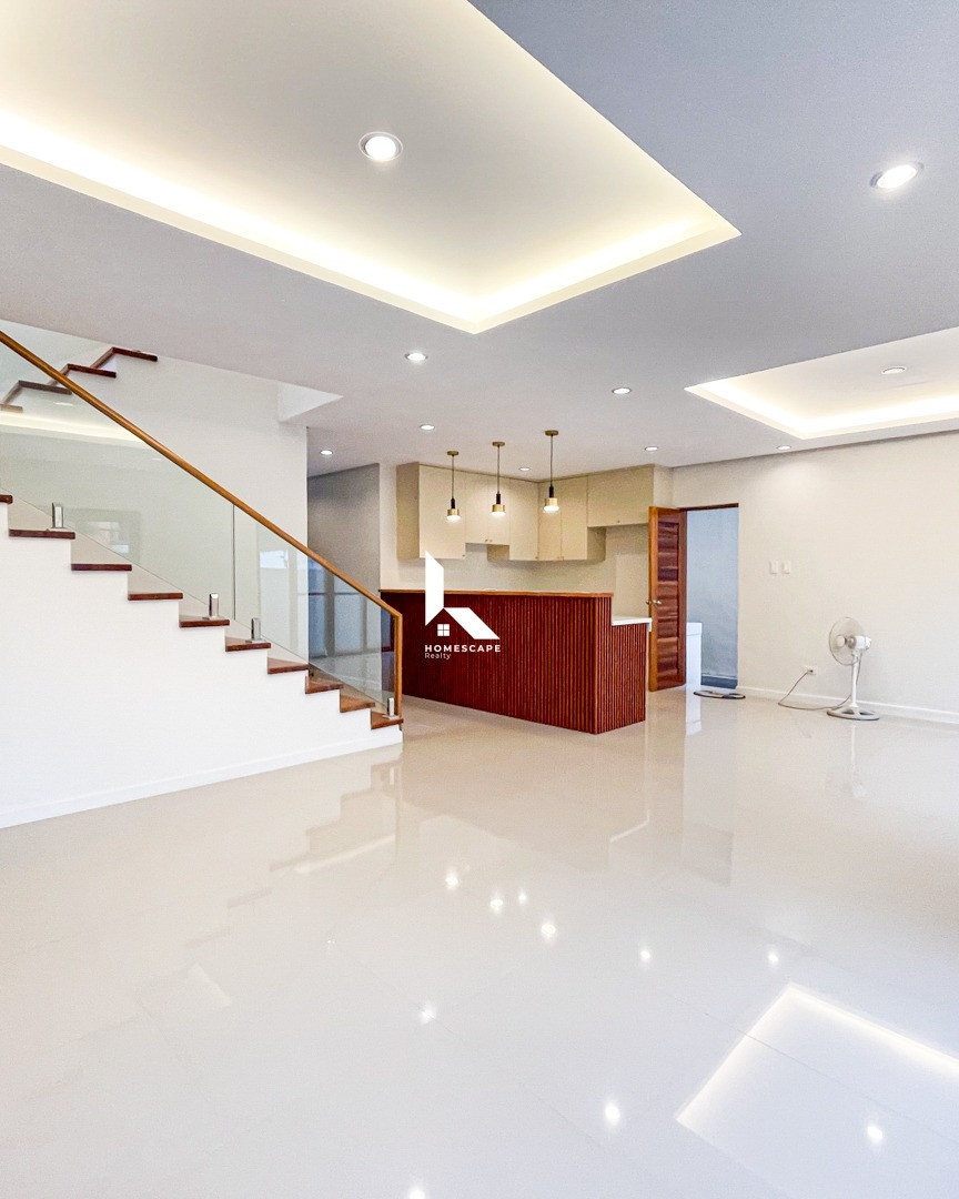 Superb Modern Contemporary House and Lot in Cittadella Village photo 3