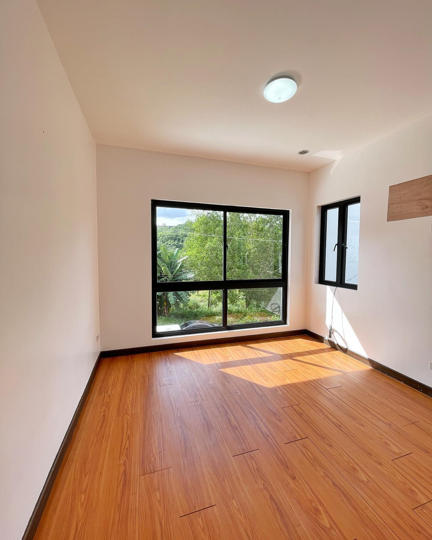 Modern House for Sale in SunValley Estate Antipolo City photo 5