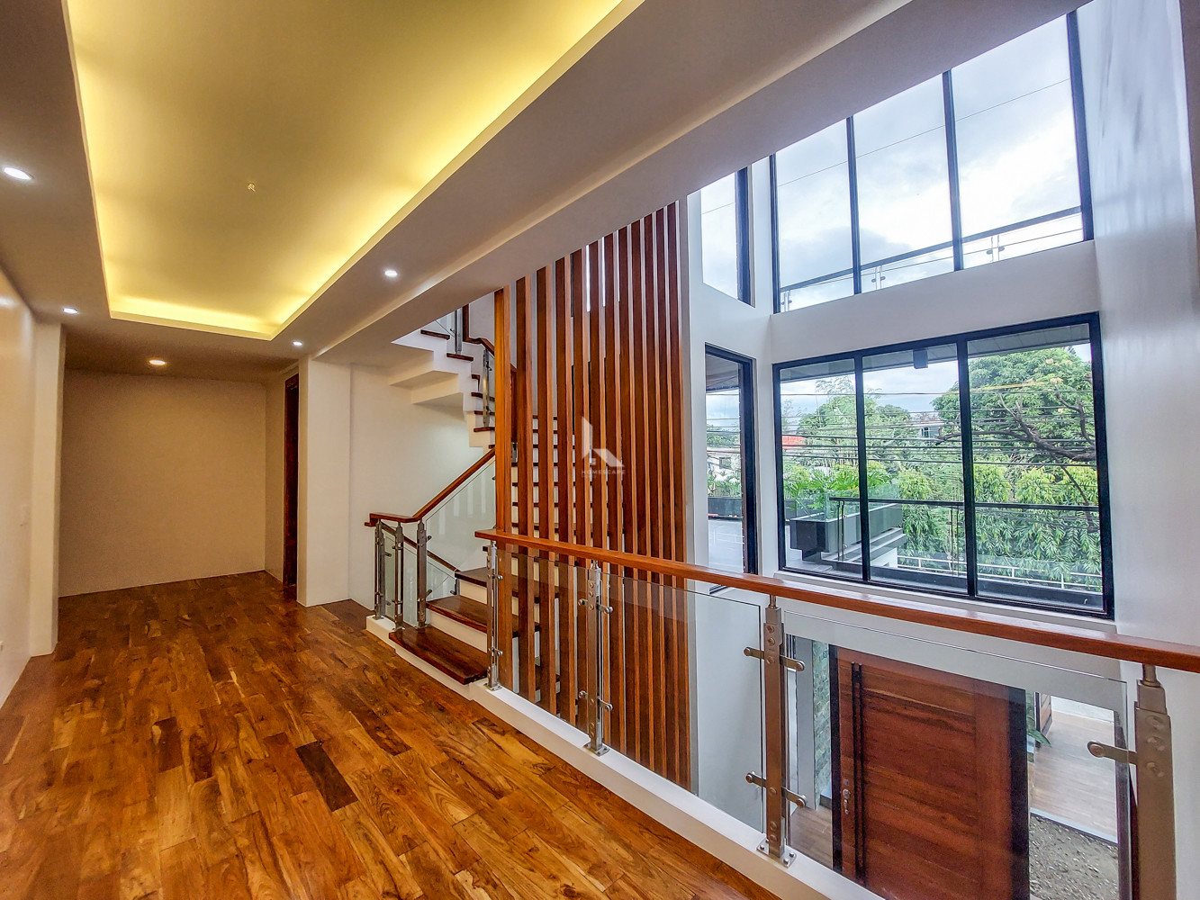 Brand New Modern House and Lot for Sale in Greenwoods Executive Village, photo 5