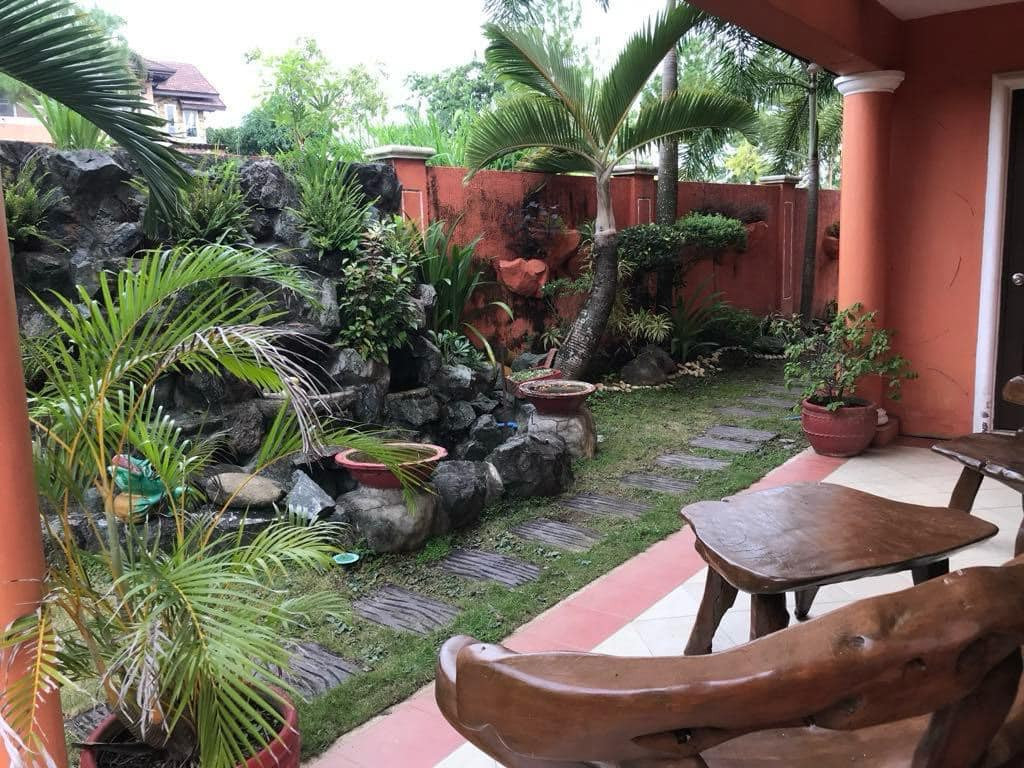 An Elegant 5 Bedroom House and Lot for Sale in Portofino South photo 3