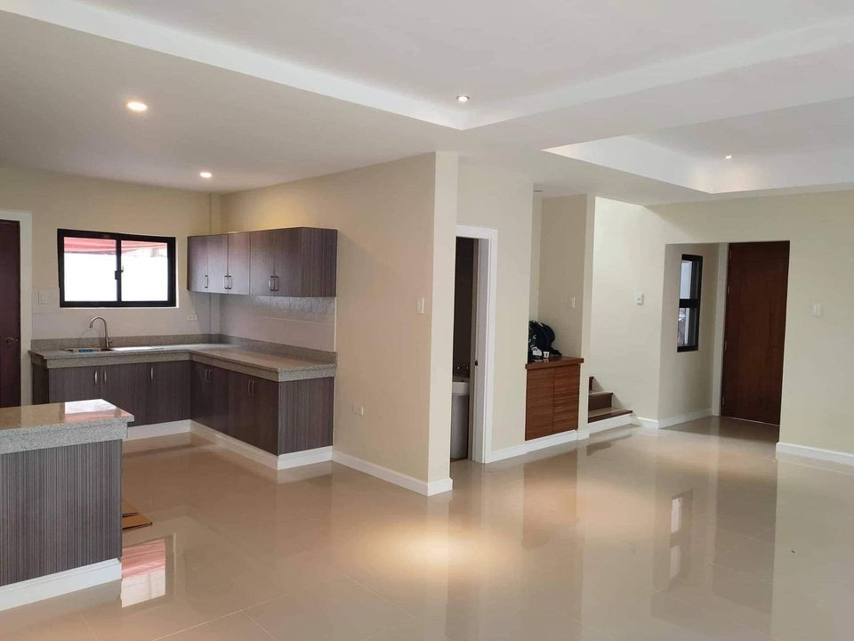 House and Lot for Sale in BF Northwest, Parañaque photo 2