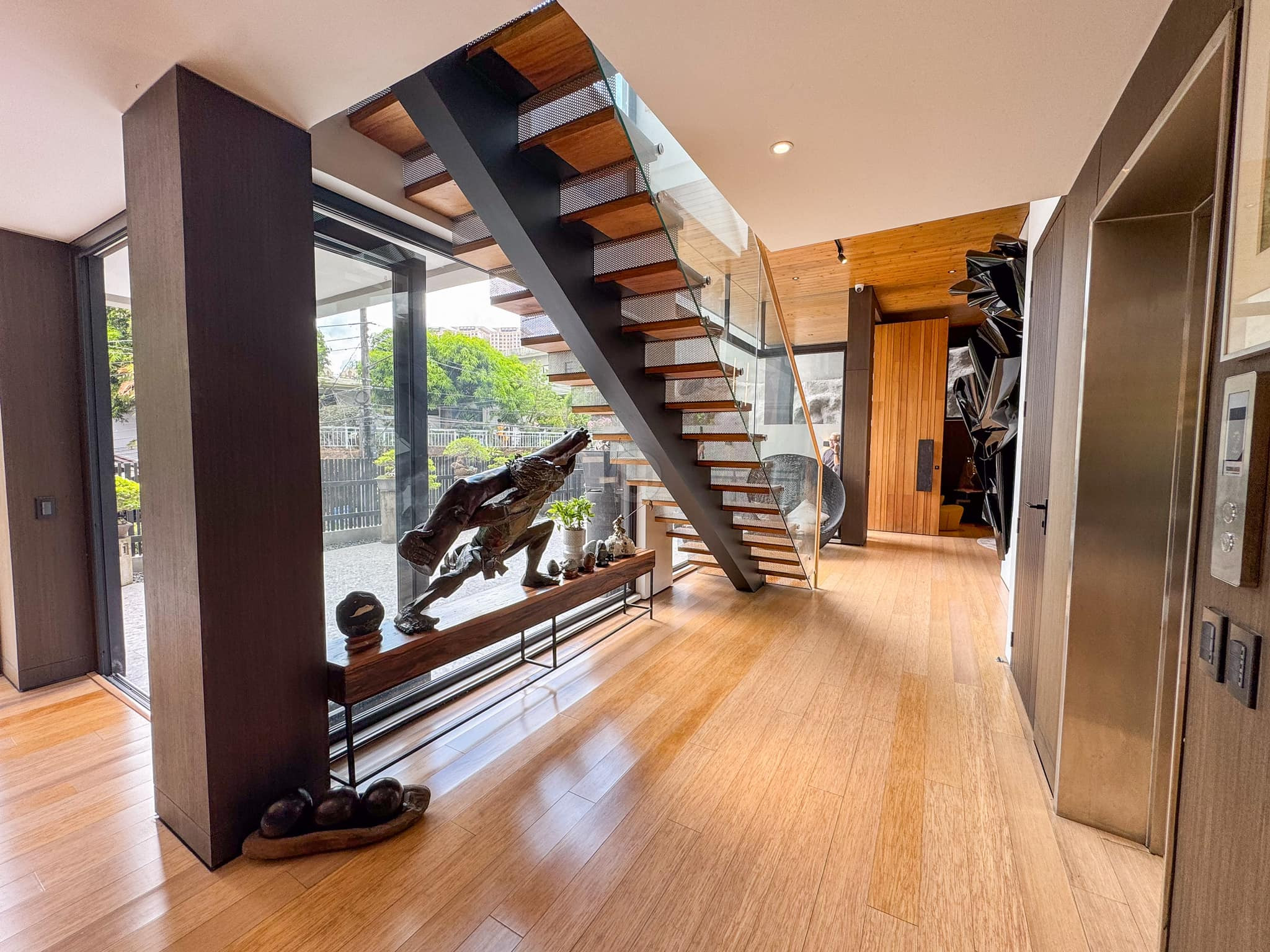 A Glorious 5 Bedroom House and Lot for Sale in St. Ignatius Village, photo 4