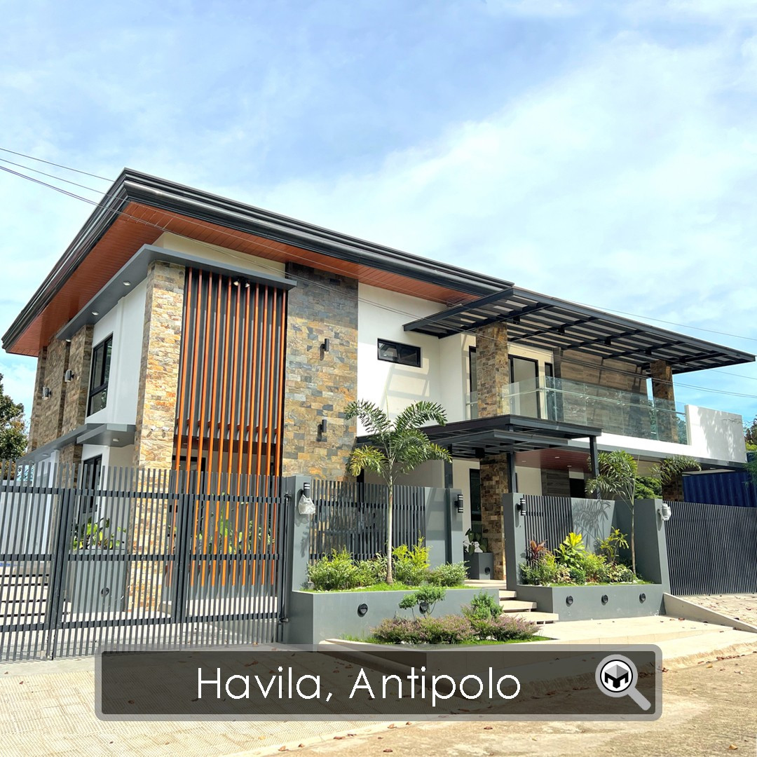 Stately Exquisite House and Lot for Sale photo 1