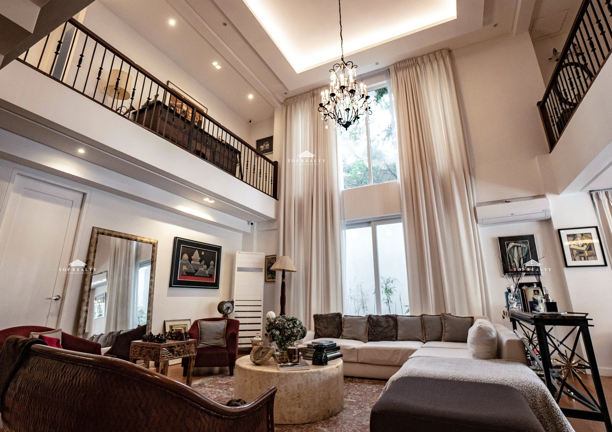 A fully furnished house and lot built with high-end materials photo 2