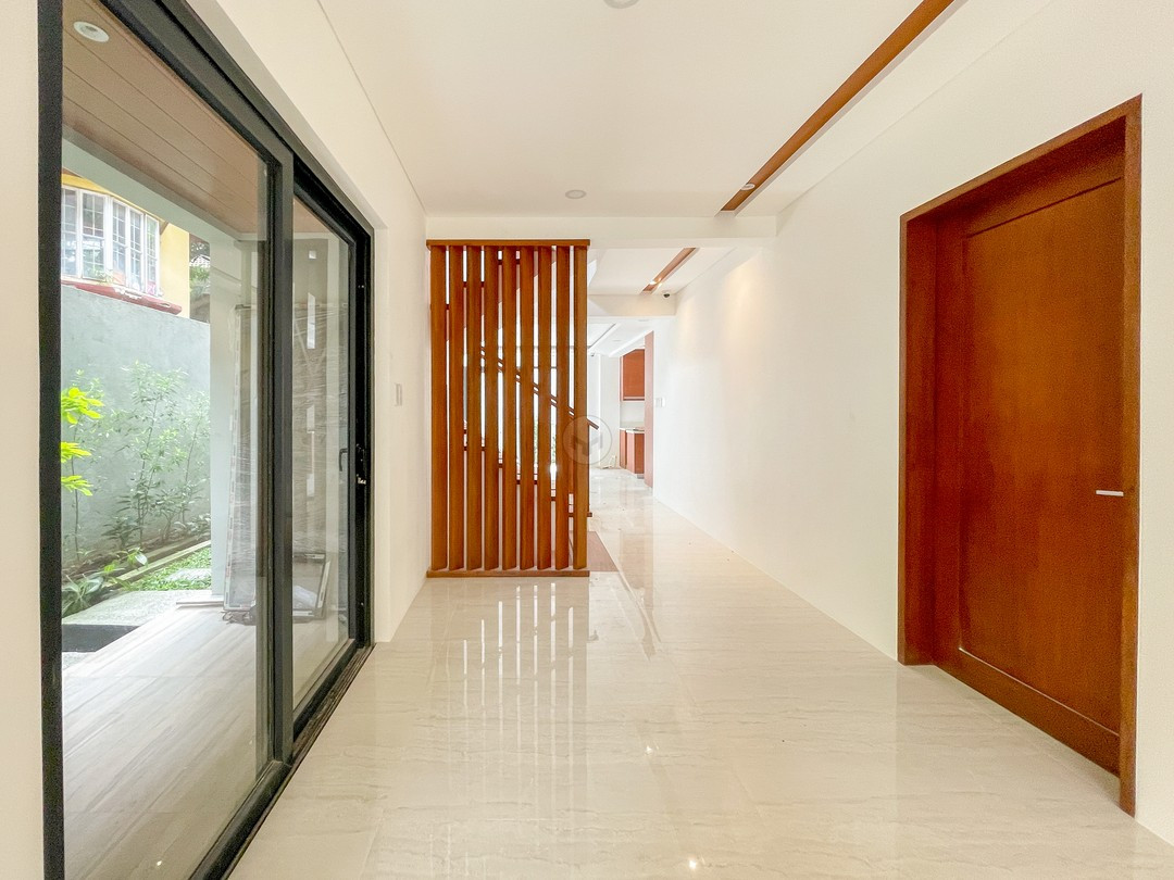 Stately Sparkling House and Lot for Sale in Filinvest 1, Quezon City photo 4