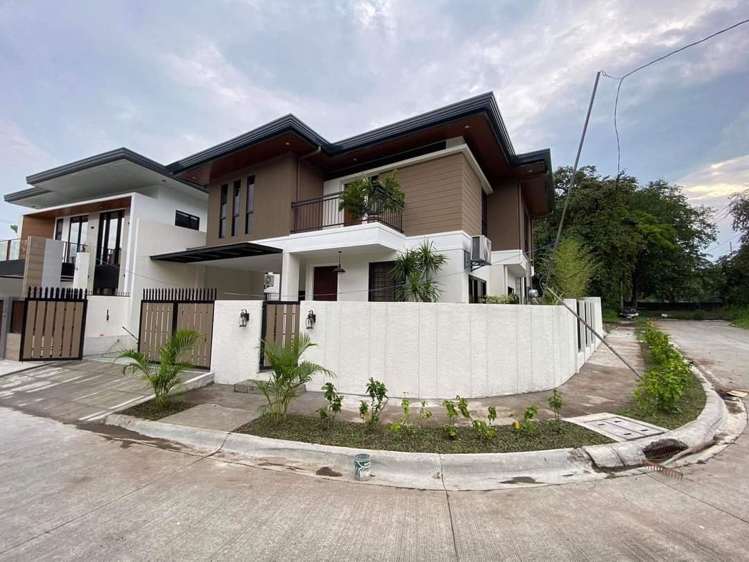 Brand New Furnished Modern Asian Two Storey House with Pool For Sale photo 2