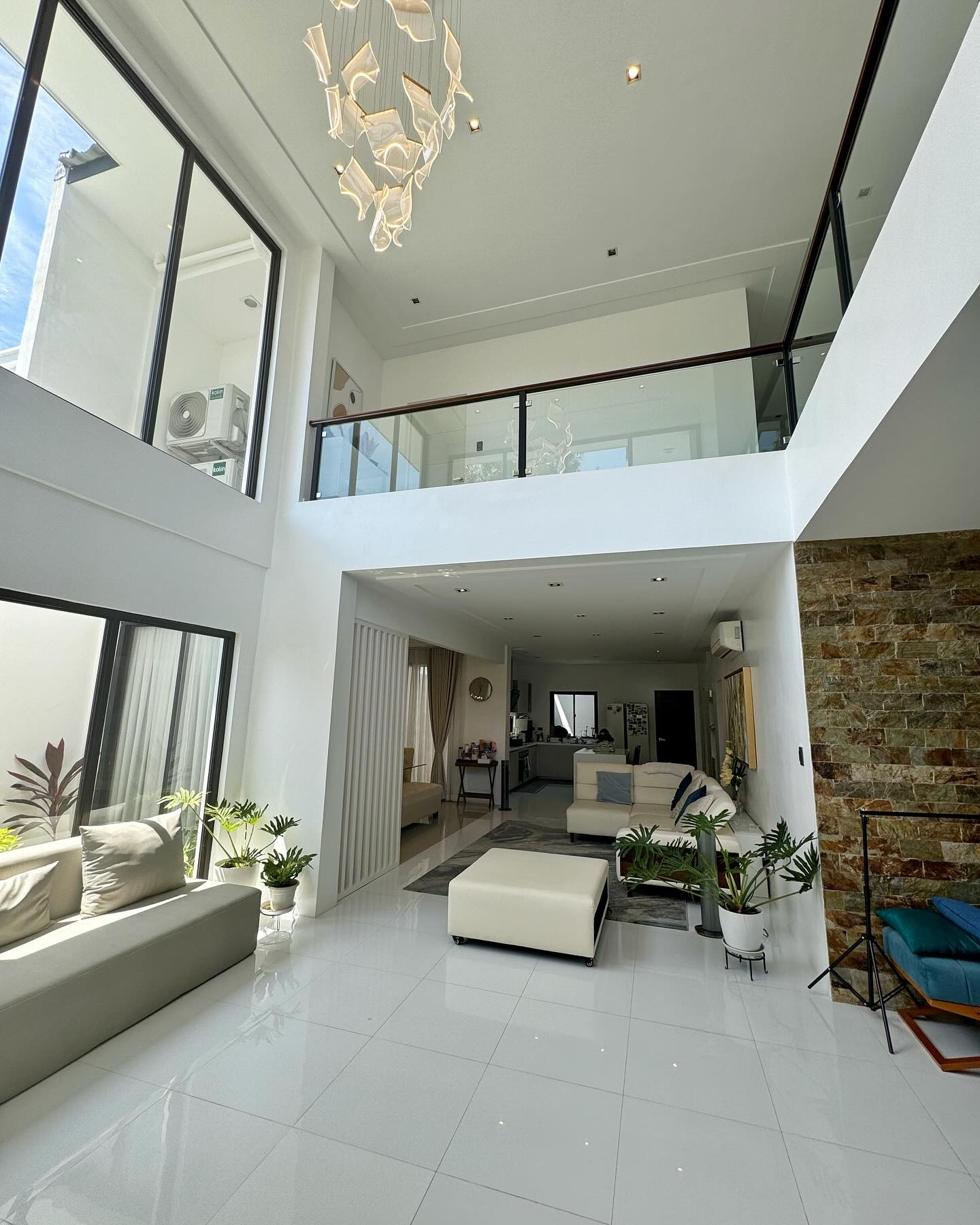 Pristine Owner’s Built House for Sale in BF Homes Paranaque photo 3