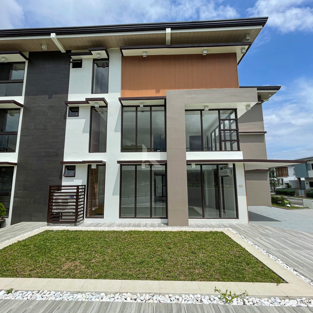 Bespoke Modern Asian House and Lot For Sale in Treveia Nuvali, Santa Rosa Laguna photo 2