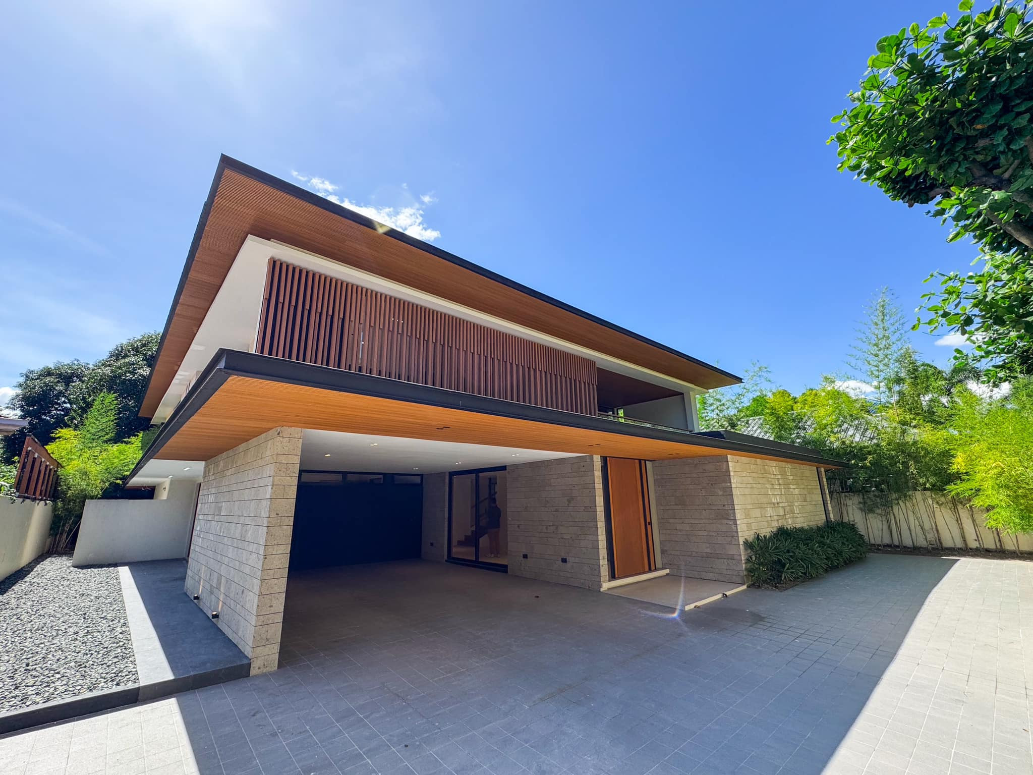 A Contemporary Tropical Inspired Home for Sale in Ayala Alabang Village photo 2