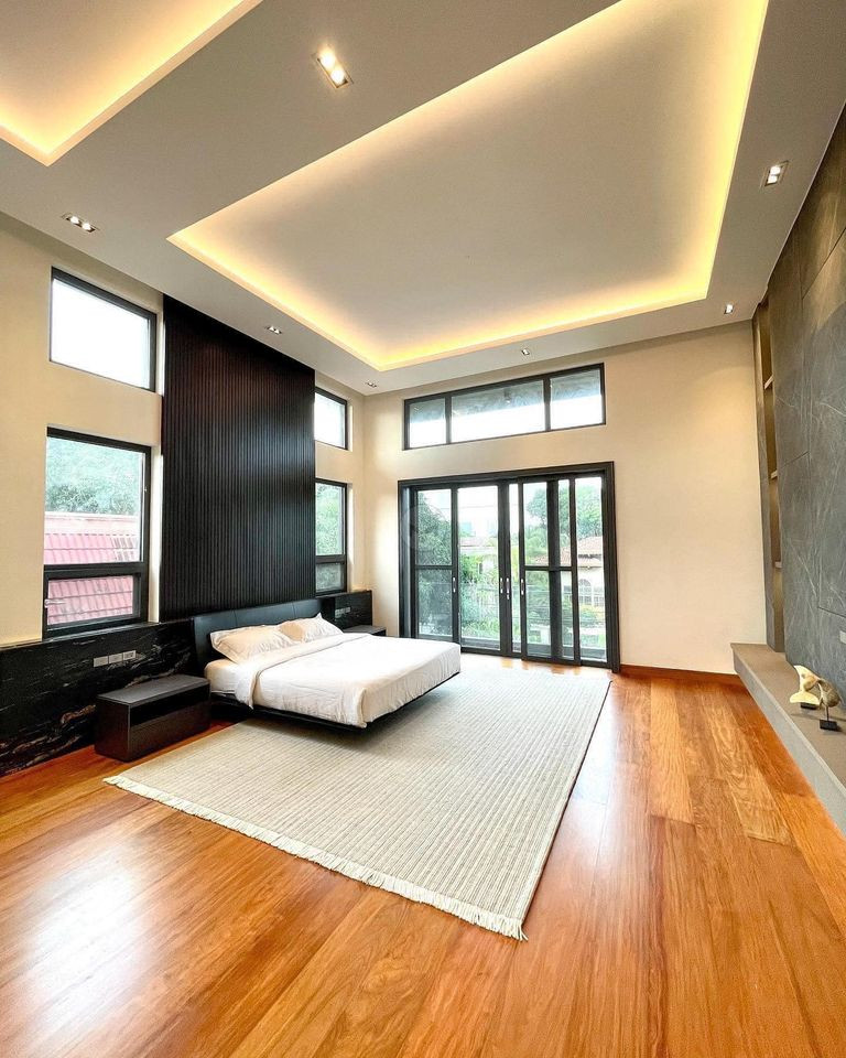 House and Lot for Sale in Ayala Alabang photo 5