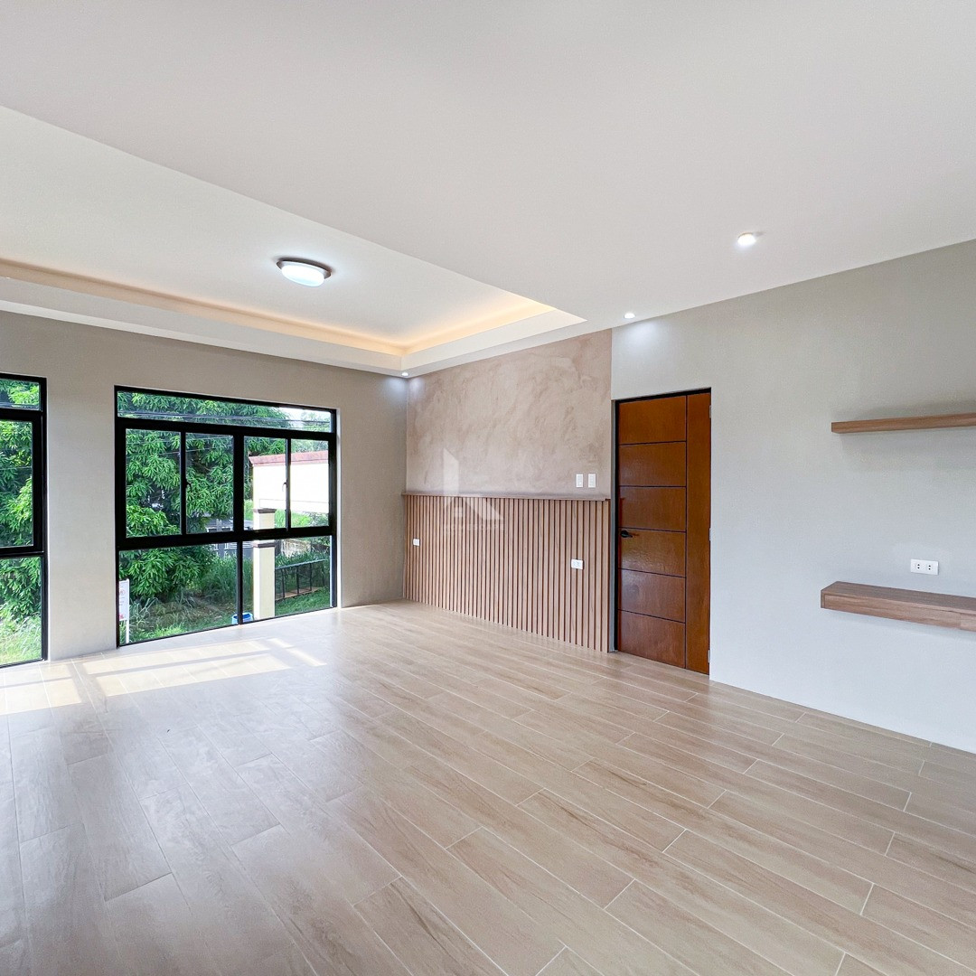 Remarkable Modern Contemporary House and Lot For Sale photo 5