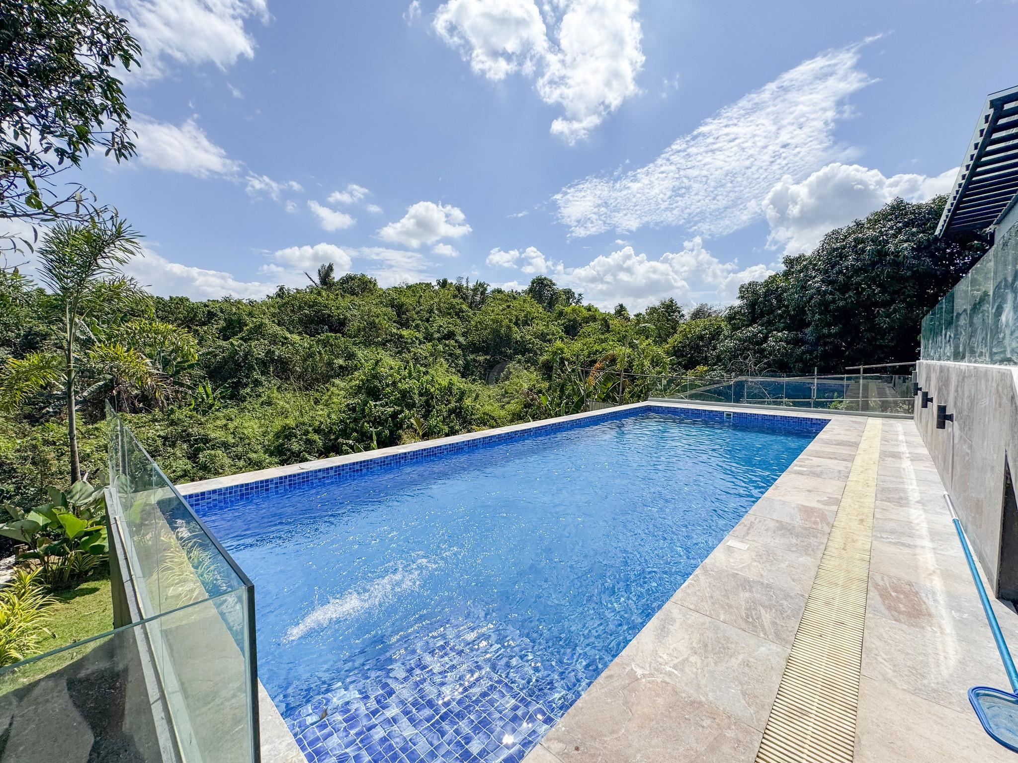 A Stoic 5 Bedroom House in Ayala Westgrove Heights photo 2
