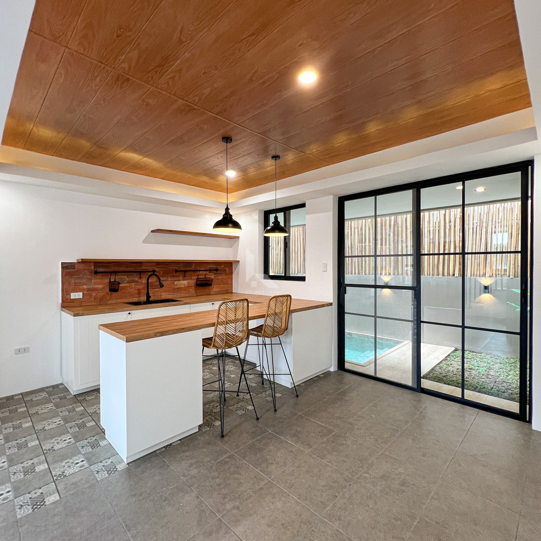 Gorgeous Modern House and Lot with Roof Deck For Sale photo 4
