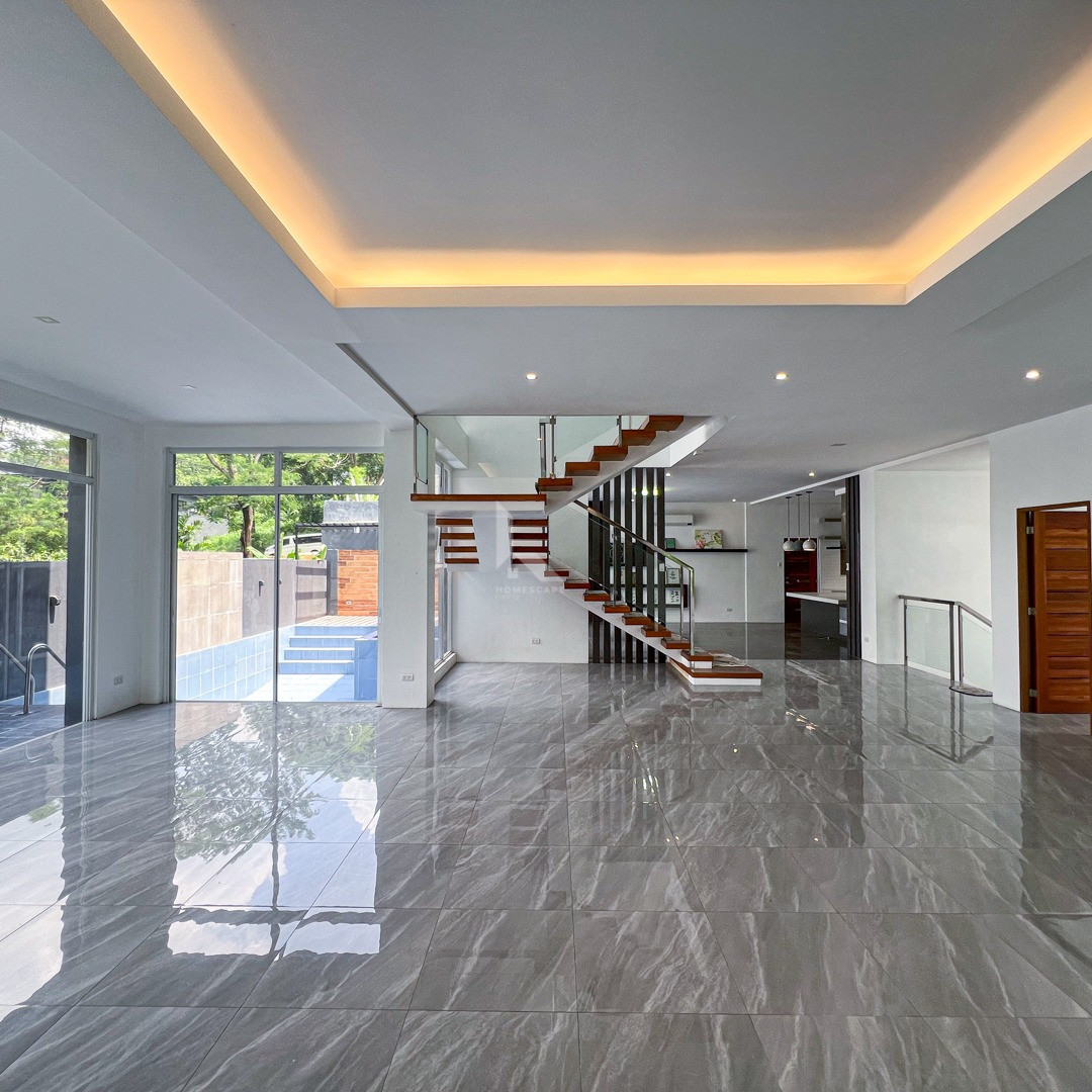 Vast Modern Contemporary House and Lot For Sale photo 4
