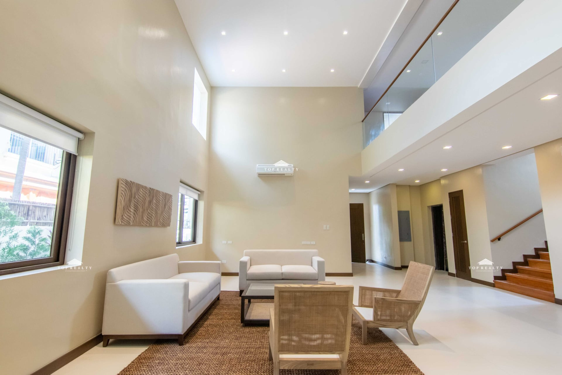 Ayala Alabang Village | Brand New Five Bedroom 5BR Luxurious House and Lot photo 3