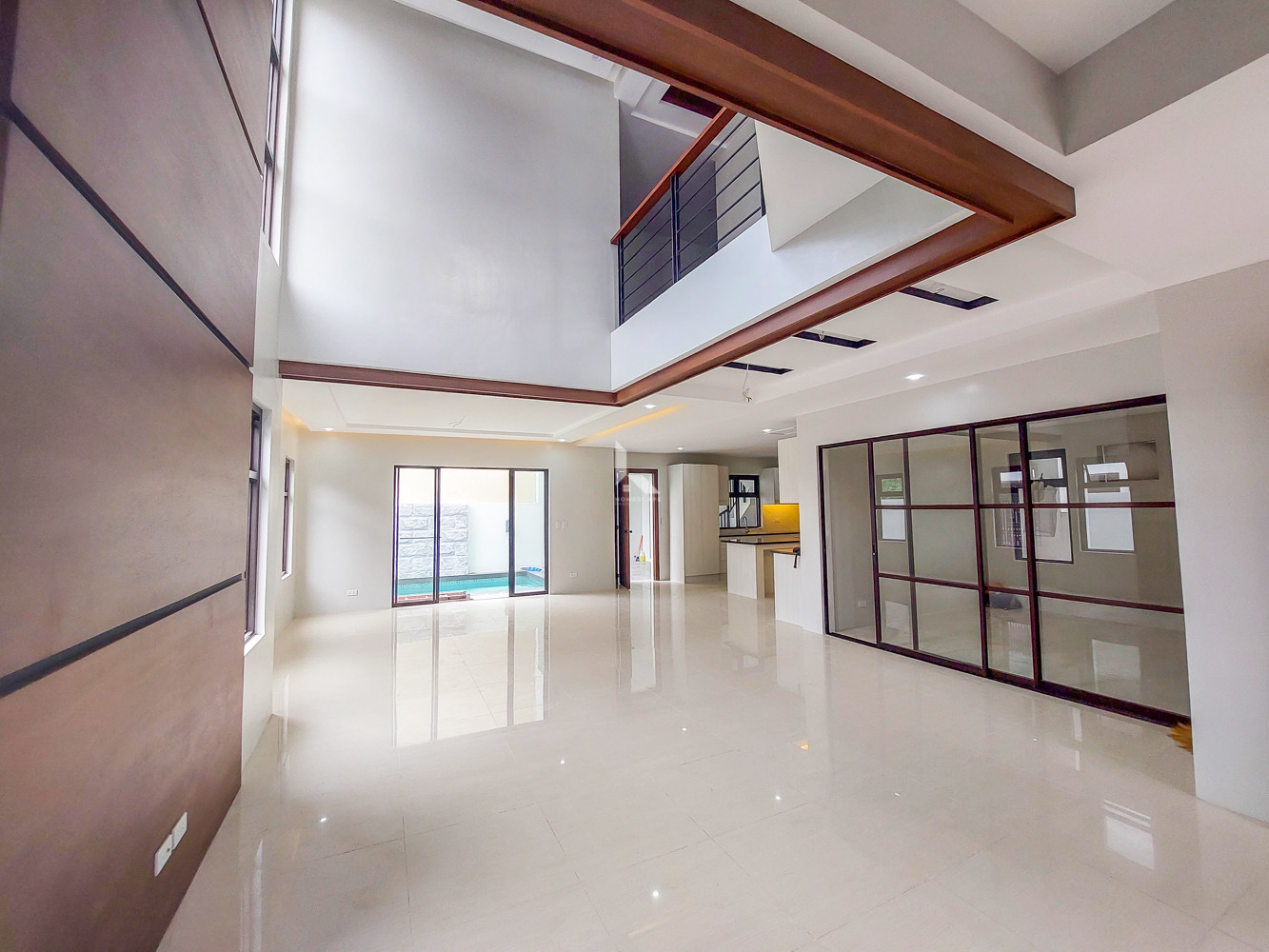 3 Storey Brand New Corner House and Lot for Sale in Greenwood, Pasig City photo 2