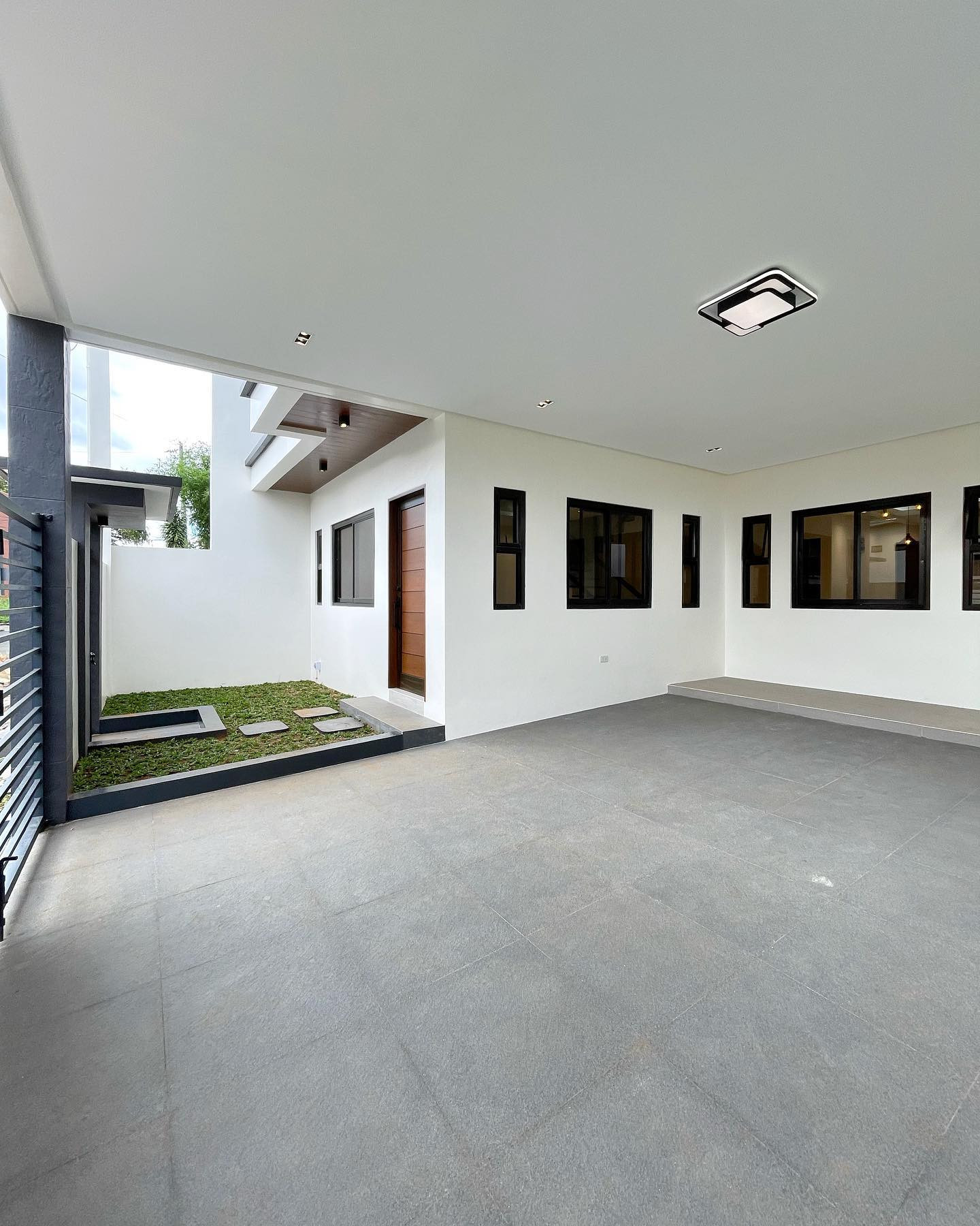 Brand New Modern House for Sale in Upper Antipolo near Vista Mall Antipolo photo 2