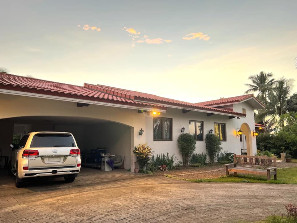 A Stately Welcoming Rest House For Sale In Cavite photo 4