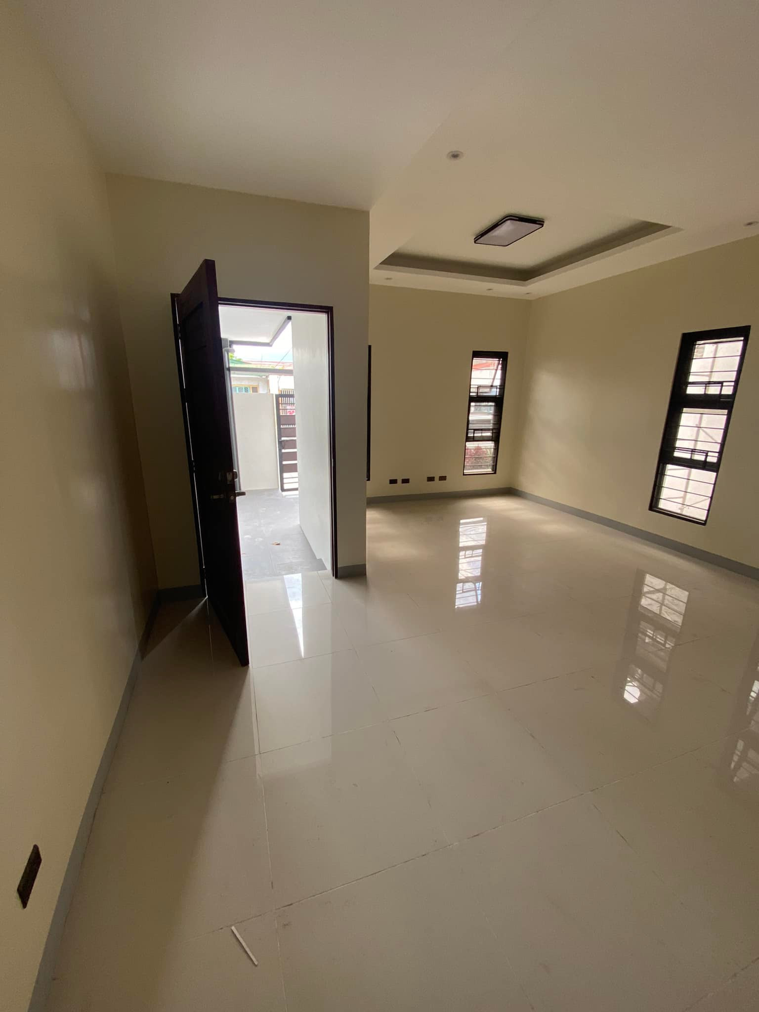 BRAND NEW HOUSE AND LOT FOR SALE photo 5