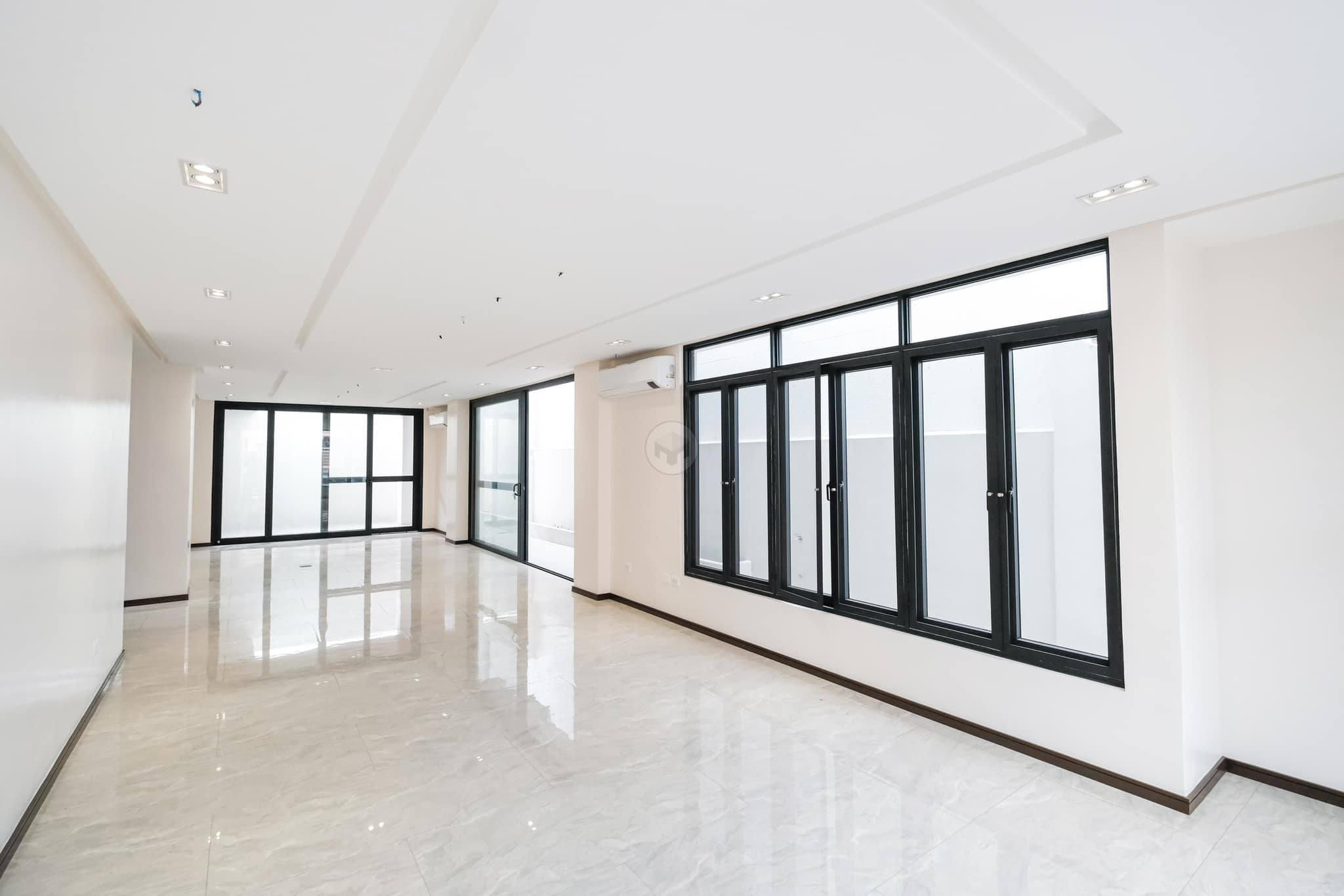 Explore this Brand-New 3-Storey House in Greenheights Village photo 2