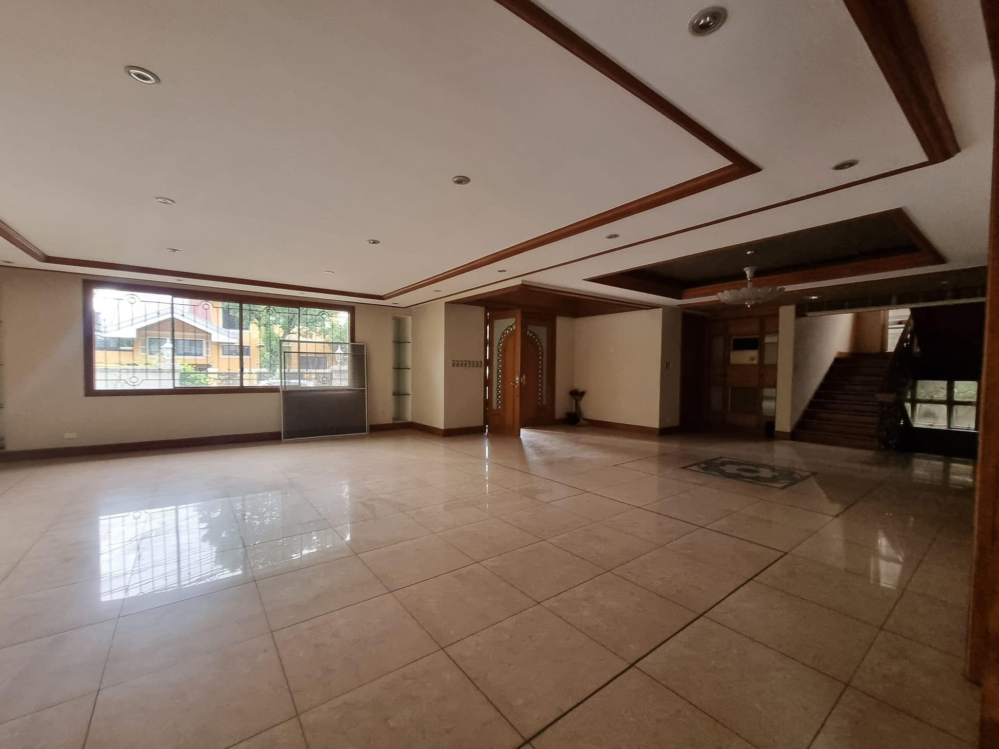 An Admirable 4 Bedroom House and Lot for Sale in Acropolis Subd. photo 3