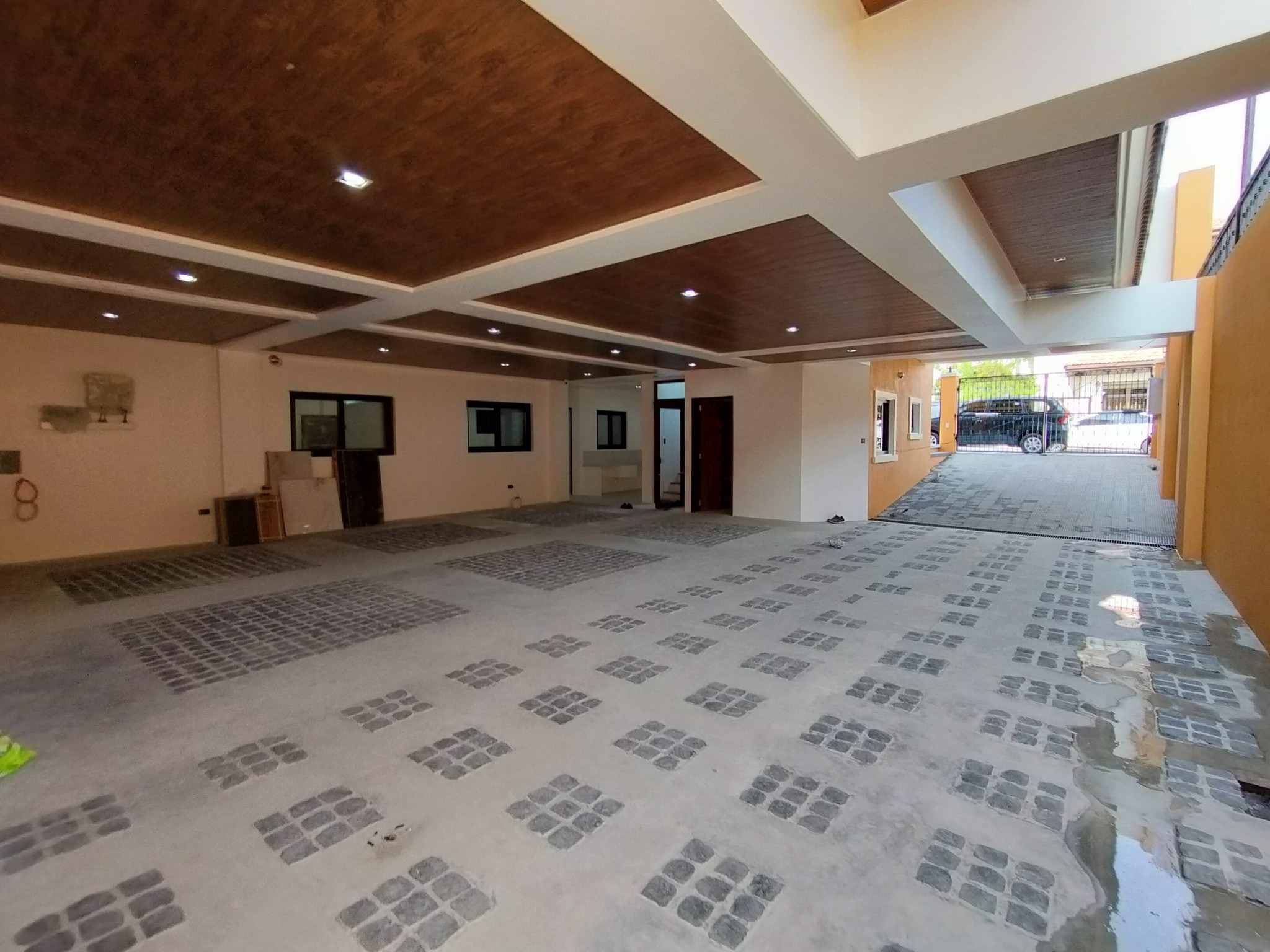 4-Level Brandnew House with Swimming Pool in Portofino Las Pinas photo 4