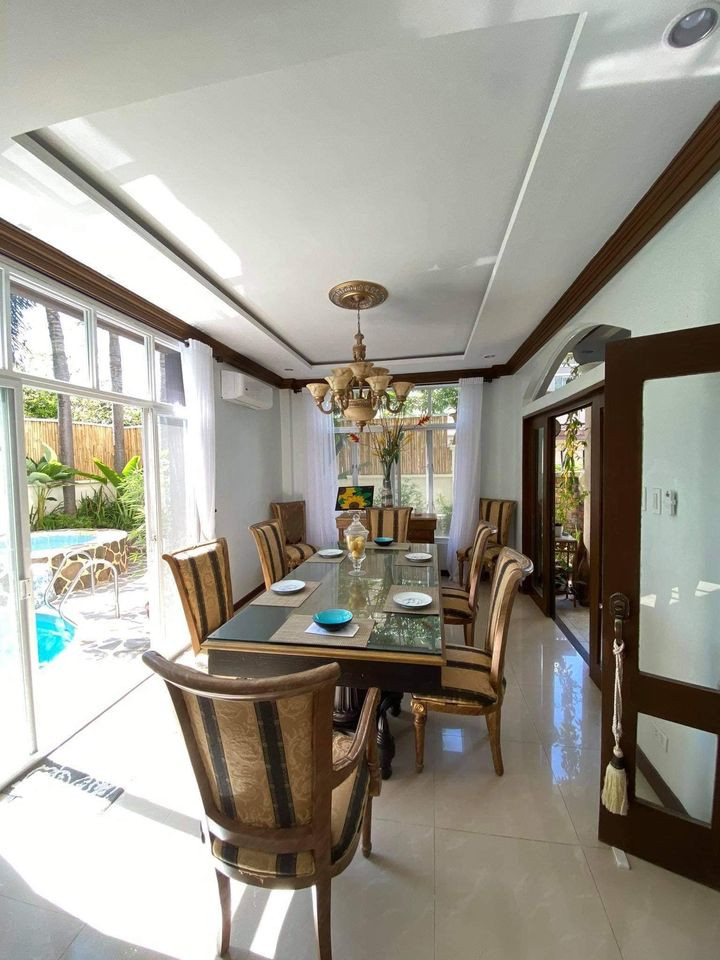 HOUSE AND LOT FOR SALE IN PORTOFINO SOUTH photo 2