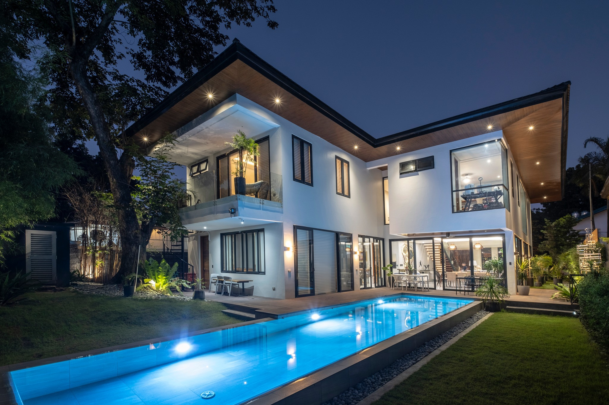 Beautiful 5-Bedroom House and Lot for Sale in La Vista, Quezon City photo 1