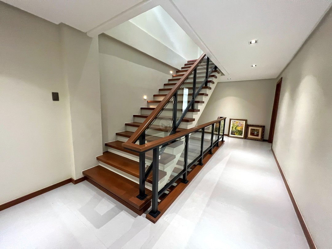 Enchanting Townhouse for Sale across Arca South photo 5