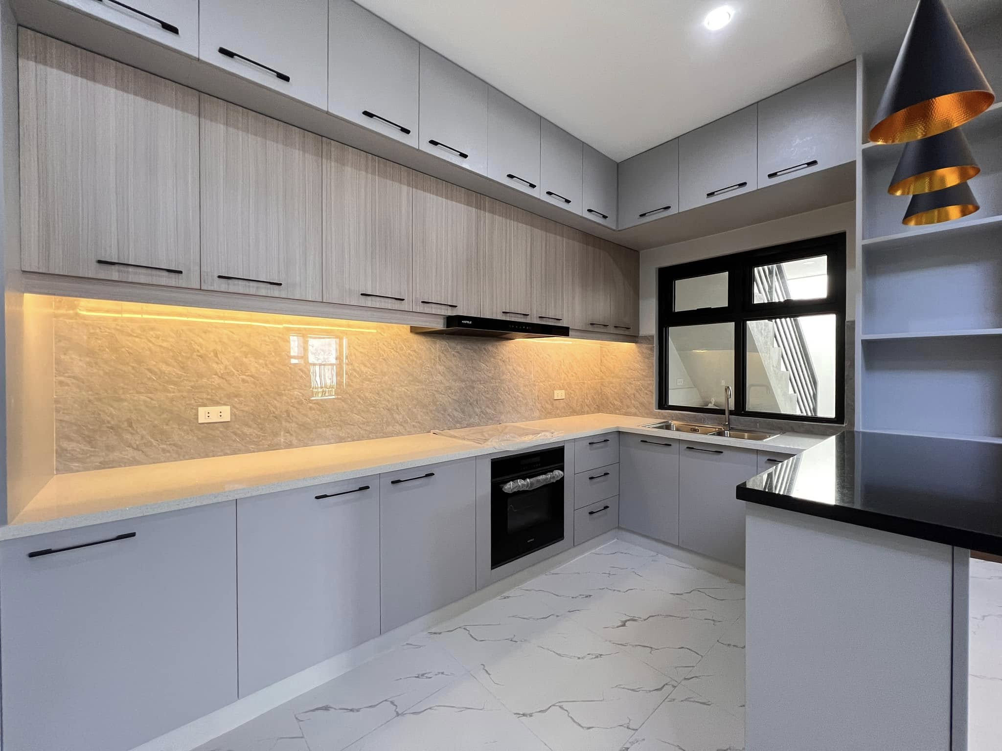 Own this Stunning Home in Splendido 1 photo 5