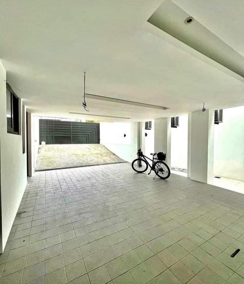 3 STOREY BRAND NEW HOUSE AND LOT FOR SALE TIVOLI ROYALE, OLD BALARA photo 5