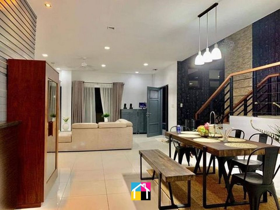 5 BEDROOM READY FOR OCCUPANCY HOUSE WITH 3 CAR PARKING IN BANILAD MANDAUE CEBU photo 5