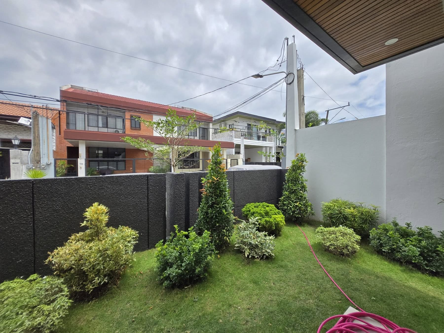 Own this Brand-New 6-Bedroom House photo 3