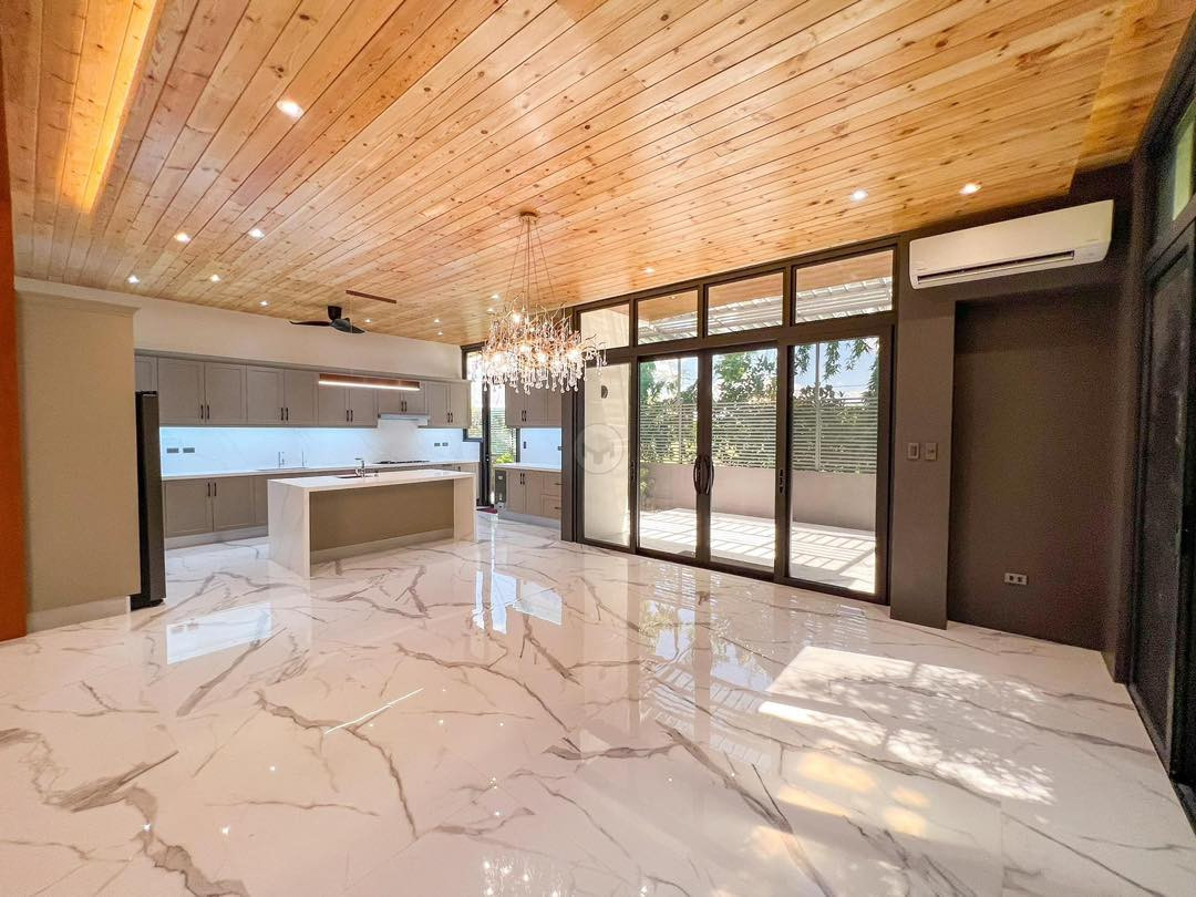 A Modern Asian Industrial House for Sale in Quezon City photo 3
