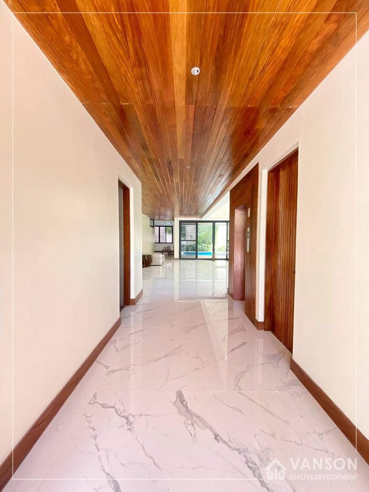 FOR SALE HOUSE AND LOT IN AYALA ALABANG VILLAGE photo 5