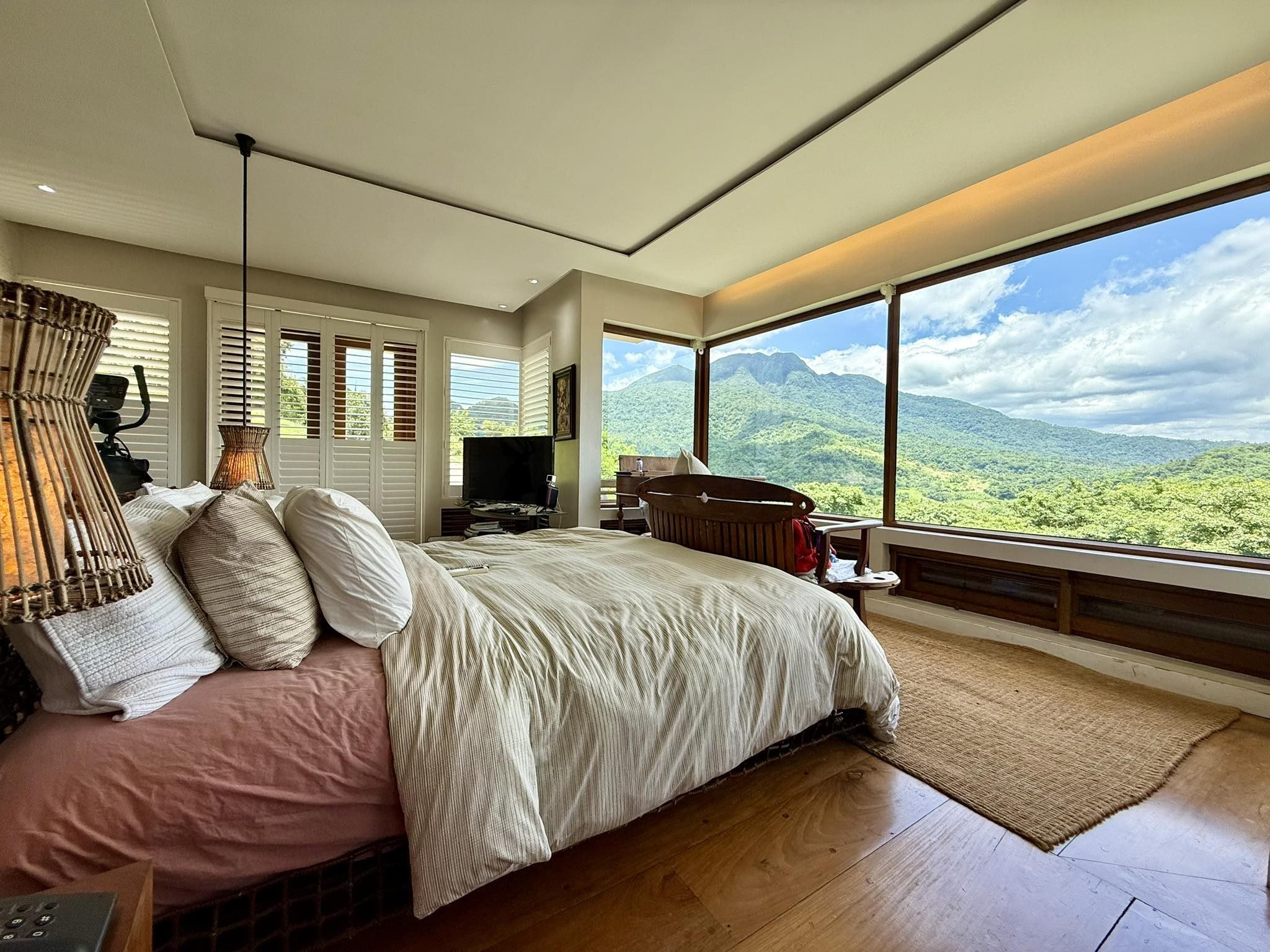 Own this Scenic Corner Home in Ayala Greenfield Estates, photo 2