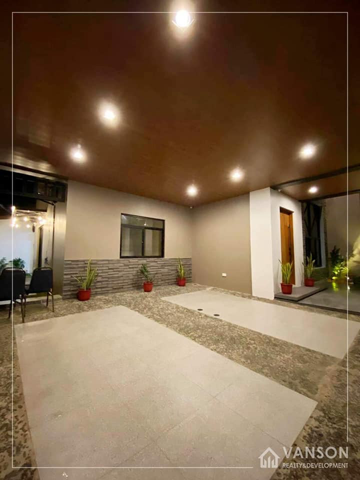 HOUSE AND LOT FOR SALE IN BF RESORT VILLAGE, LAS PIÑAS CITY photo 2