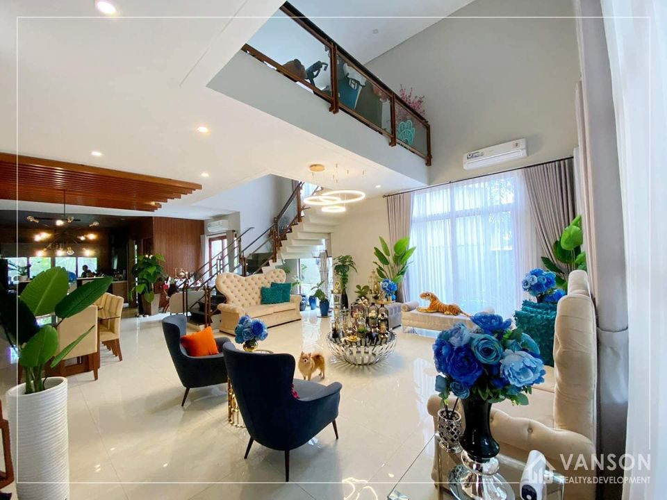 PORTFINO HEIGHTS HOUSE WITH POOL photo 1